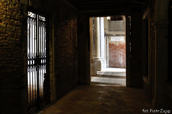 Conservatorio di musica Benedetto Marcello in Venice - filming location of " Moonraker "