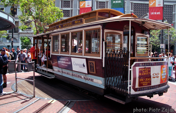 San Francisco cable car