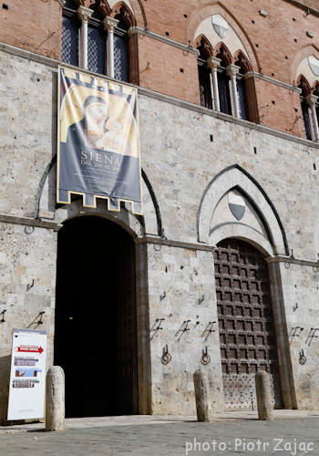 Palazzo Pubblico at Piazza del Campo in Siena, Italy