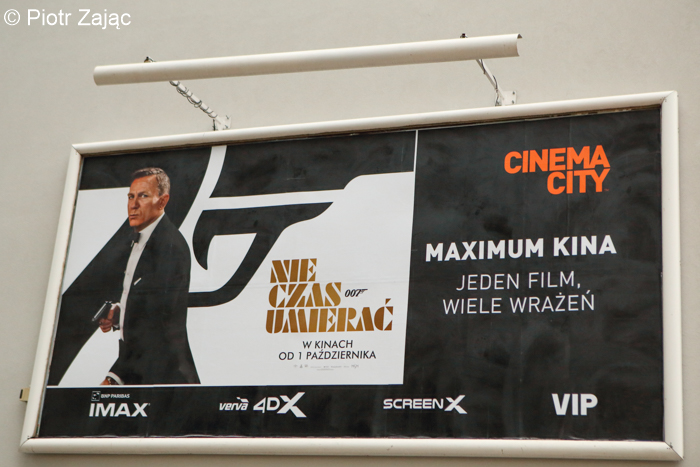 'No Time to Die' poster in Poland