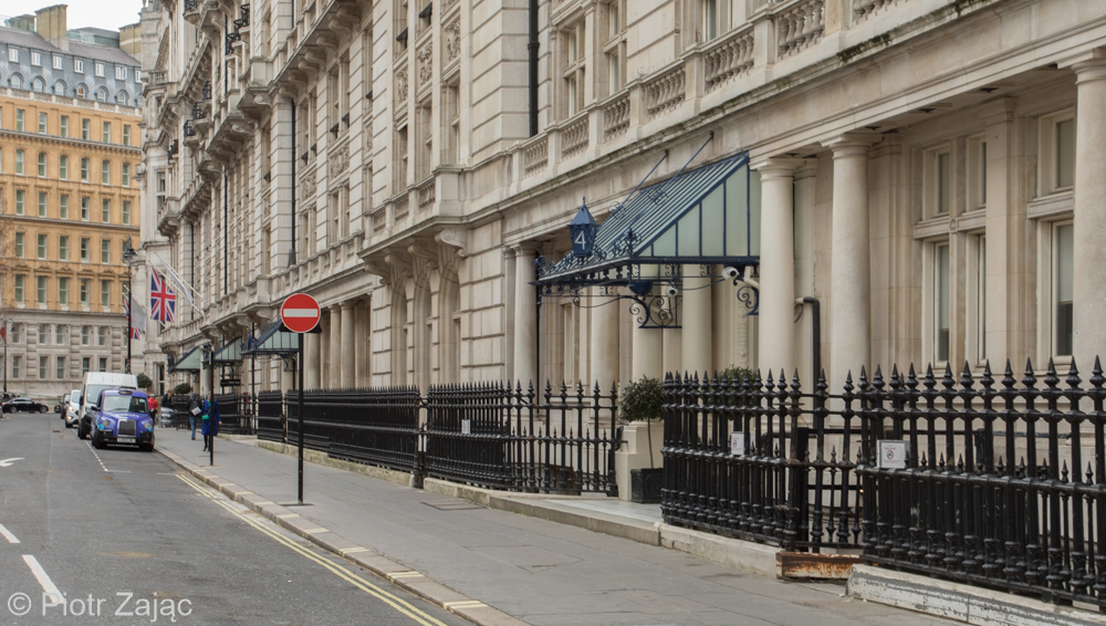 Whitehall Ct, London